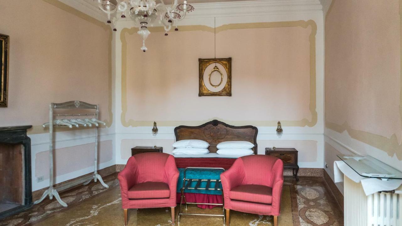 Luxury Balcony Apartment Венеція Екстер'єр фото